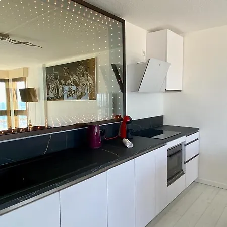 Apartment Le Mousser, P2 Cosy Avec Une Magnifique Vue Mer, Parking La Grande-Motte